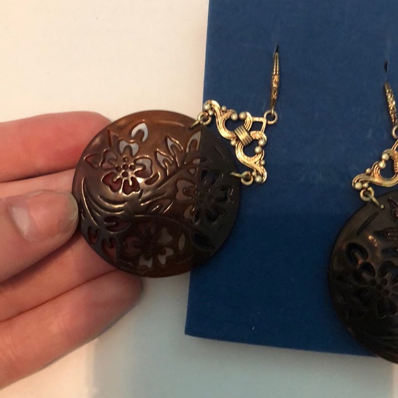 Earrings - Picture 2 of 2